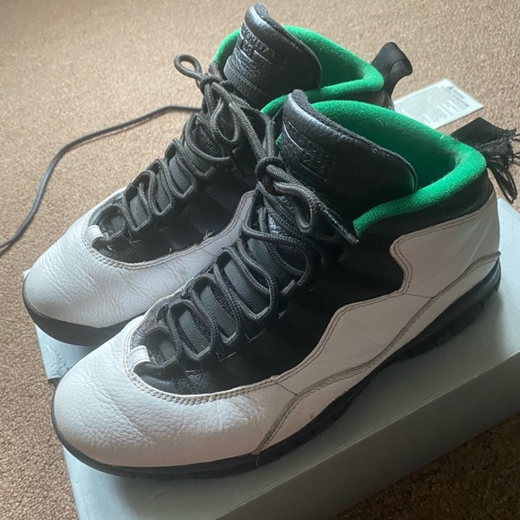 Jordan Retro 10 “Seattle” - Picture 2 of 5